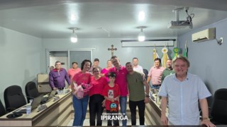 Câmara Municipal recebe visita da senhora Maricil Duarte Moro em Sessão dedicada ao Outubro Rosa. Câmara Municipal recebe visita da senhora Maricil Duarte Moro em Sessão dedicada ao Outubro Rosa.