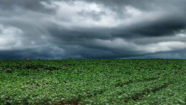 Ciclone Bomba pode trazer tempestades e ventos de até 100 km/h ao Paraná