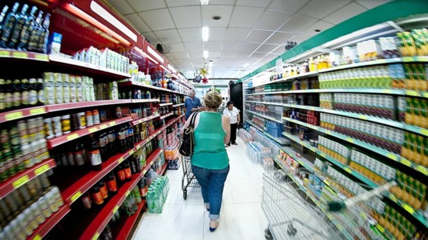 Paranaenses devem desembolsar R$ 72 bilhões com alimentos e bebidas neste ano