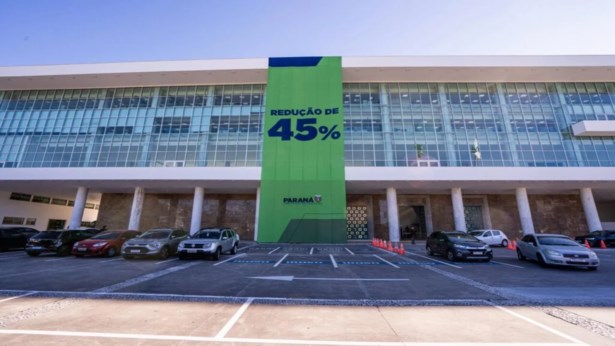 Paraná eleva investimentos, tem uma das melhores nota de crédito mas reduz caixa